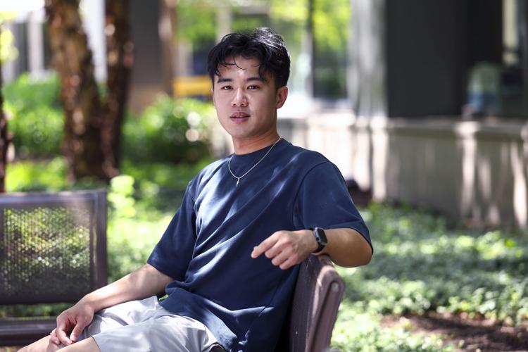 How are college grads navigating the tough job market? Here’s what some are doing