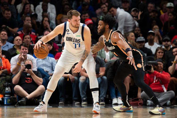 Mavericks Hawks Basketball