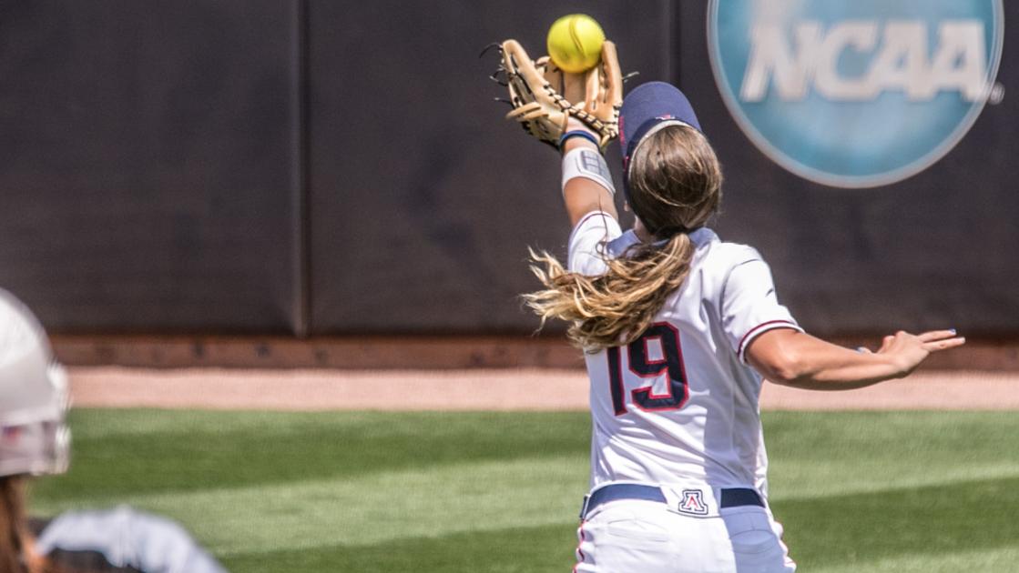 Arizona Wildcats softball team extends win streak to nine with mercy