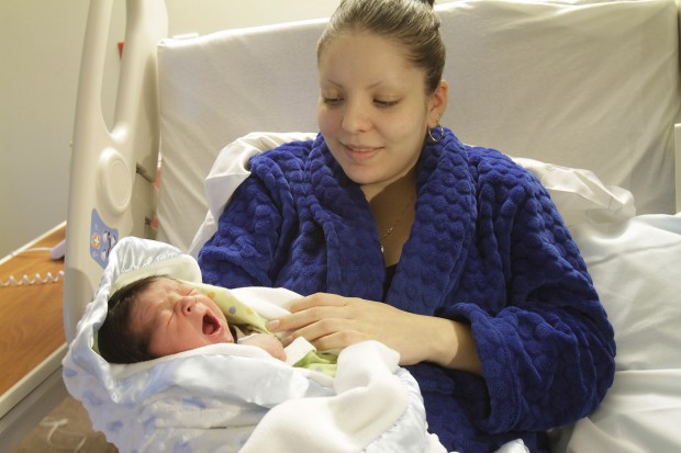 Mom rings in 2011 with birth of boy at St. Joseph's Hospital   