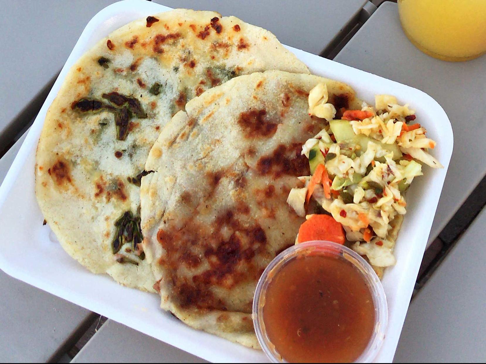 Pupusas Are Coming To Midtown Tucson At This New Salvadorian Restaurant Selena S Eat Tucson Com