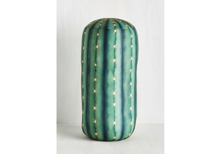 Cactus travel pillow