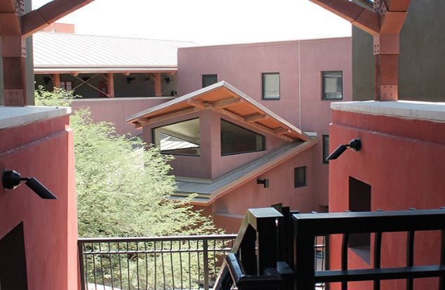 Posada San Pedro residence hall