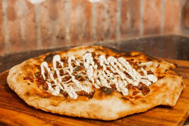 Lumbre Pizza