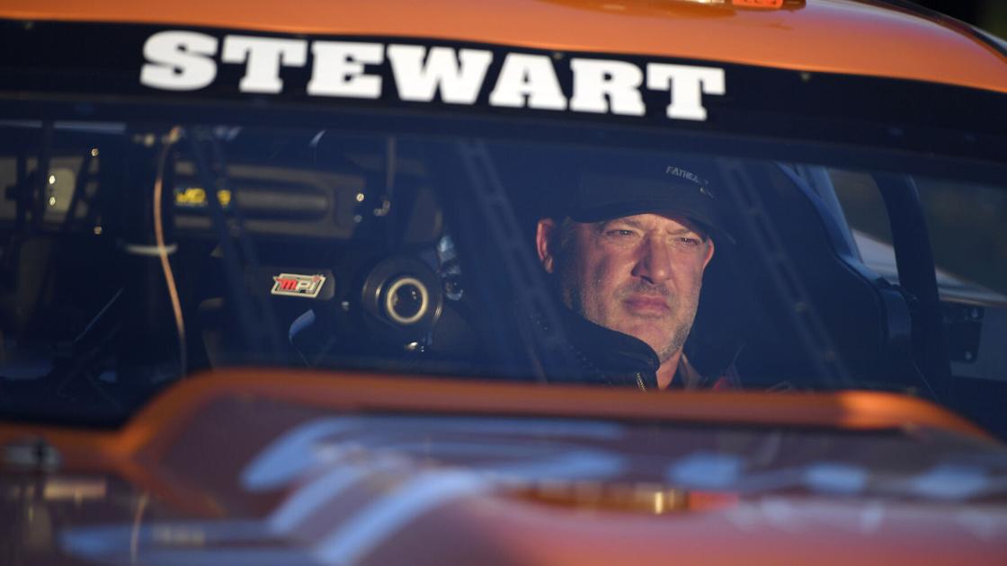 Stewart follows heart, begins full-time drag-racing career