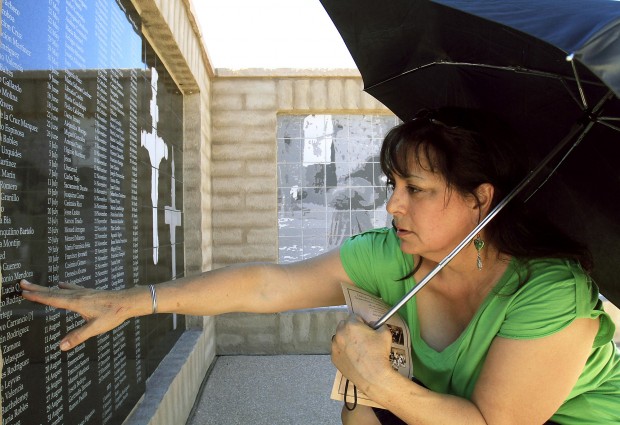 Ceremony marks reburial of early Tucson remains   