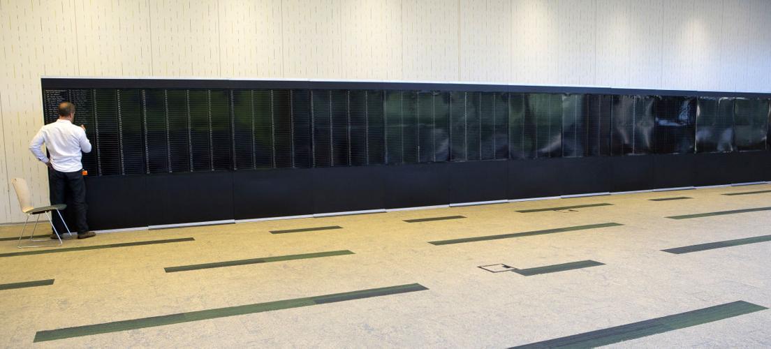 Afghanistan Veteran writes names of dead soldiers by memory