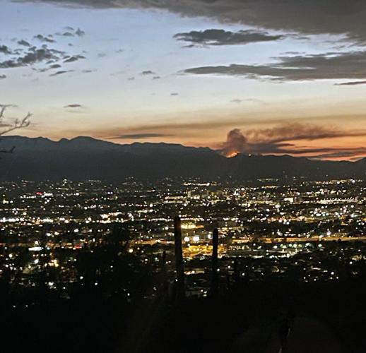 Wildfire in ֱ's Catalina Mountains grows to 1,000 acres