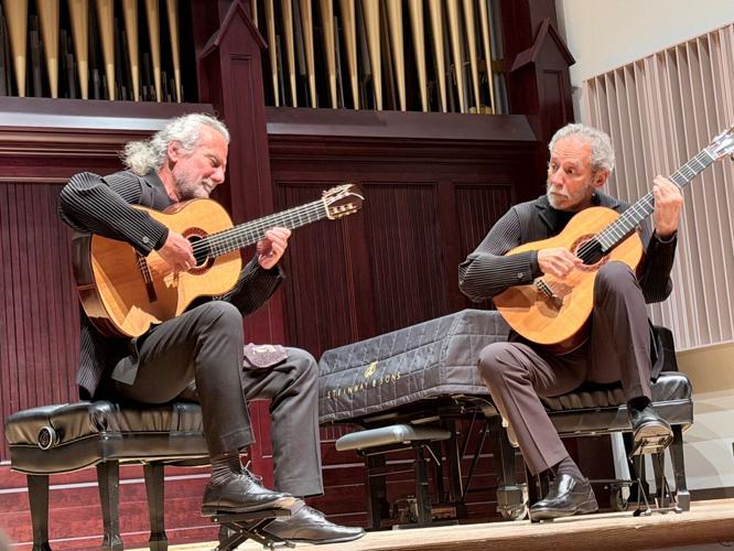 Brazilian guitar duo gives Tucson warm farewell at sold-out concert