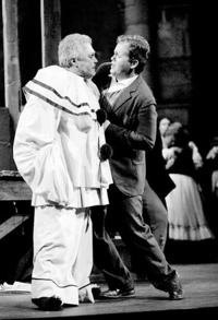 Arizona Opera opens with tasty double dip  