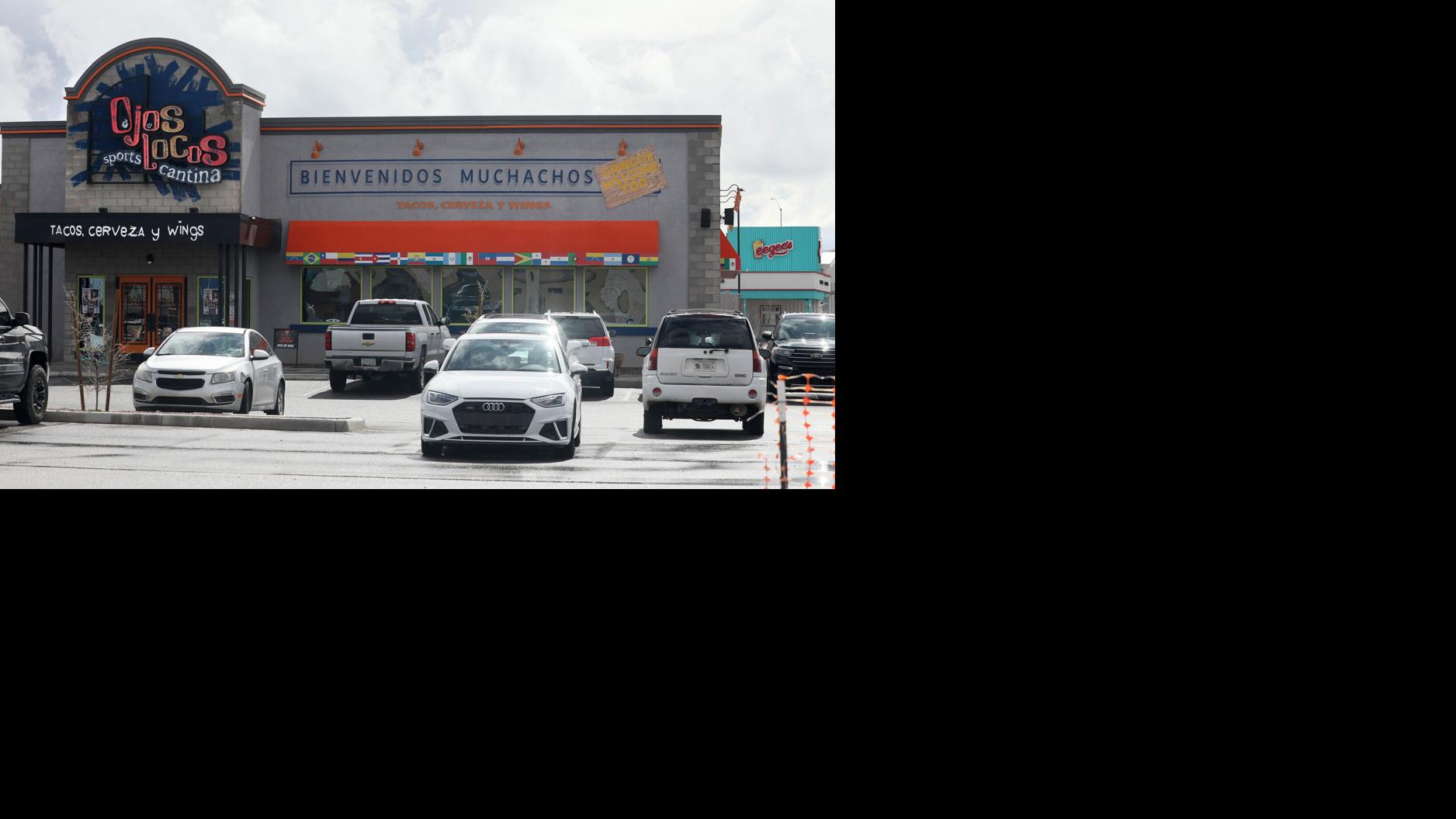 Ojos Locos Sports Cantina