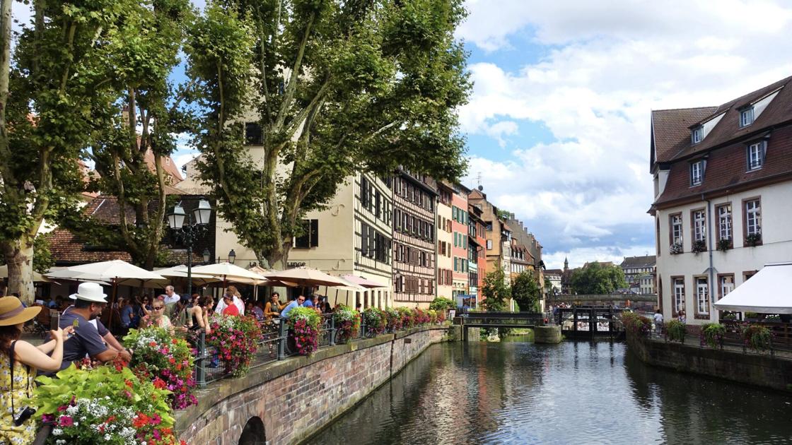 Rick Steves’ Europe: Strasbourg: City of bicultural streets