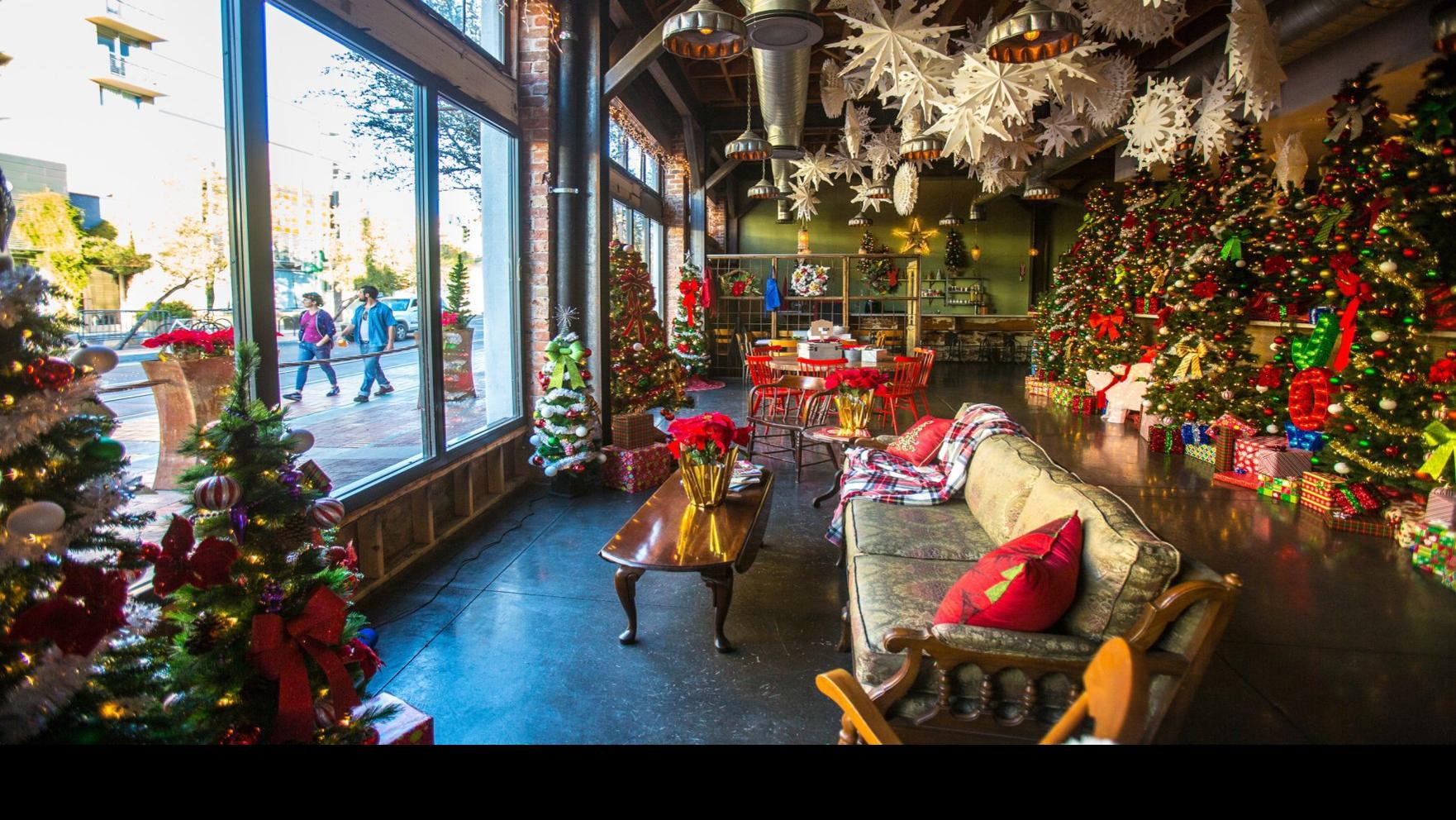 Restaurants Having Christmas Dinner Tucson Az 2022 Santa Takes Over Shuttered Downtown Tucson Restaurant Space | Tucson  Business News | Tucson.com
