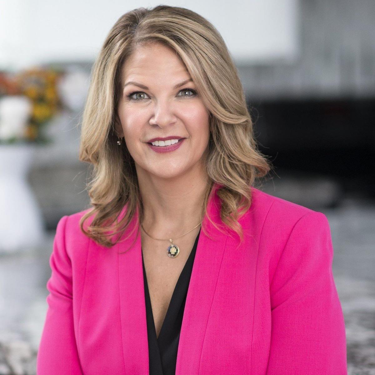 Kelli Ward expands campaign staff, hires Shawn Dow as political director