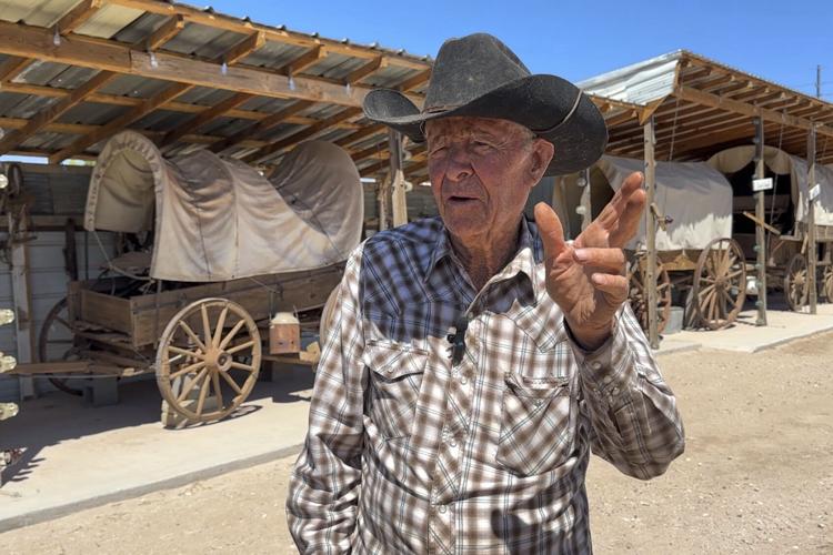 Some Arizona communities are banking on Trump's push for coal