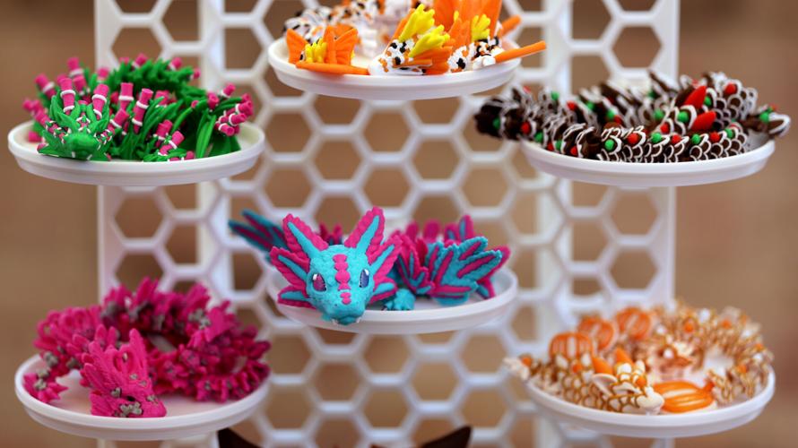 Di Luna Holiday Market