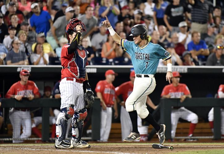 Arizona vs. Coastal Carolina in College World Series
