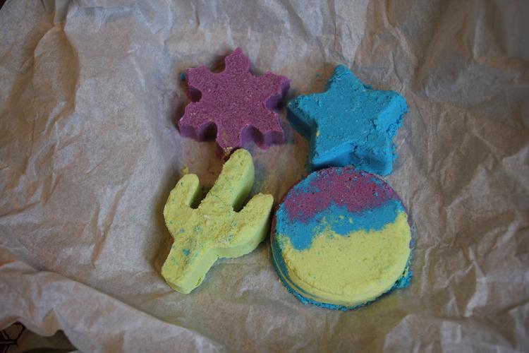 Bath bombs