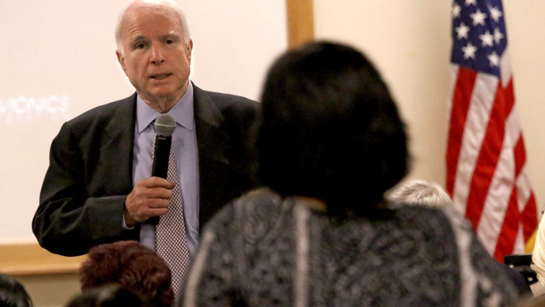 Sen. McCain of Arizona pushes VA reforms in Tucson visit