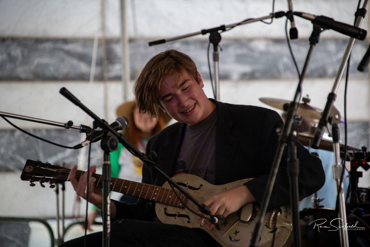Blues guitar whiz