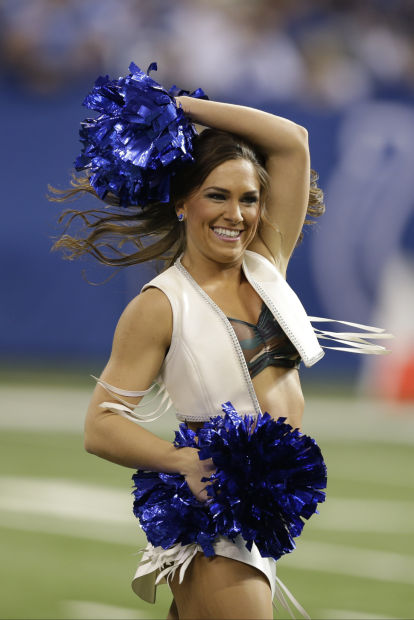 Colts cheerleaders