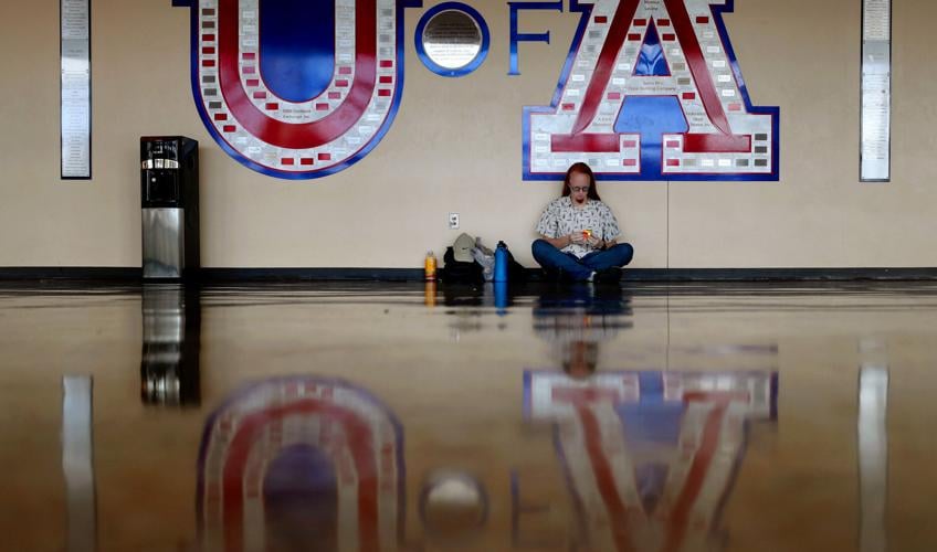 Speedcubing attracts quick-handed puzzle solvers to Tucson