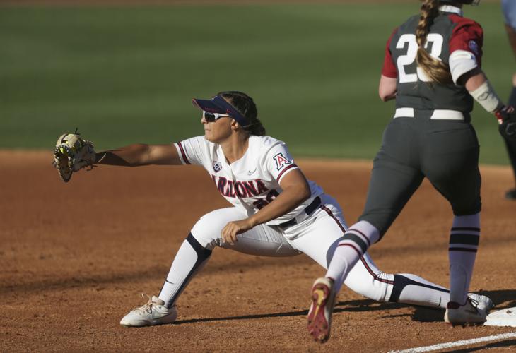 052921-tuc-spt-uasoftball-p2