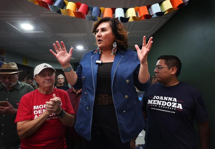 Economy, immigration shape key Arizona congressional race