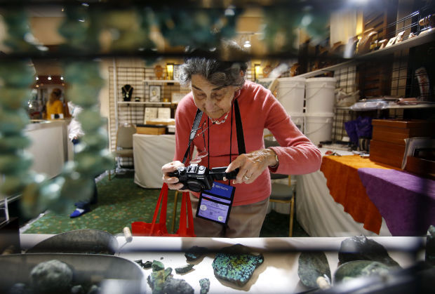 Tucson Gem, Mineral and Fossil Showcase