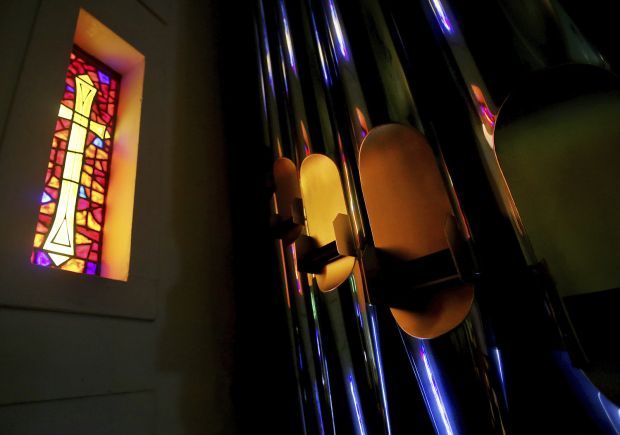 Catalina United Methodist Church's pipe organ