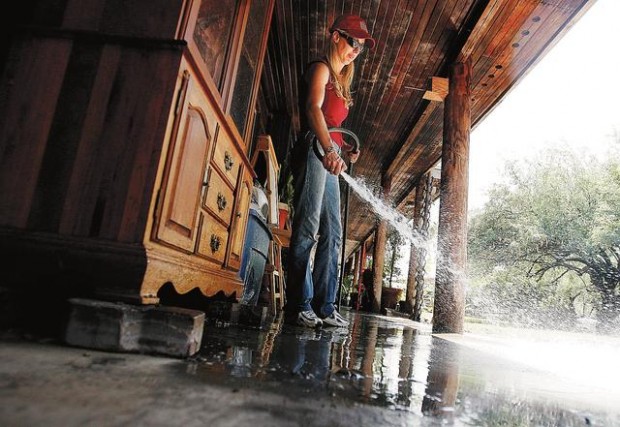 State, U.S. funds sought; cleanup cost elusive  