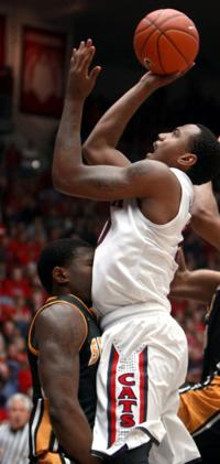 Arizona basketball: Suddenly sharp Mayes enjoying LA return