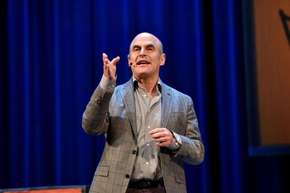 Peter Sagal