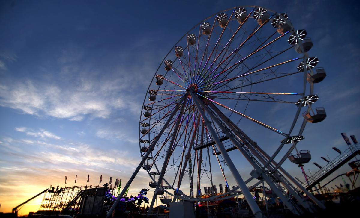 Photos Opening day 2016 Pima County Fair Galleries