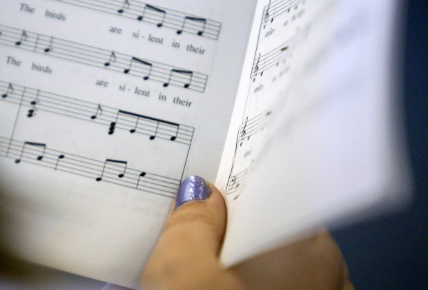 Girls who want to sing go here   