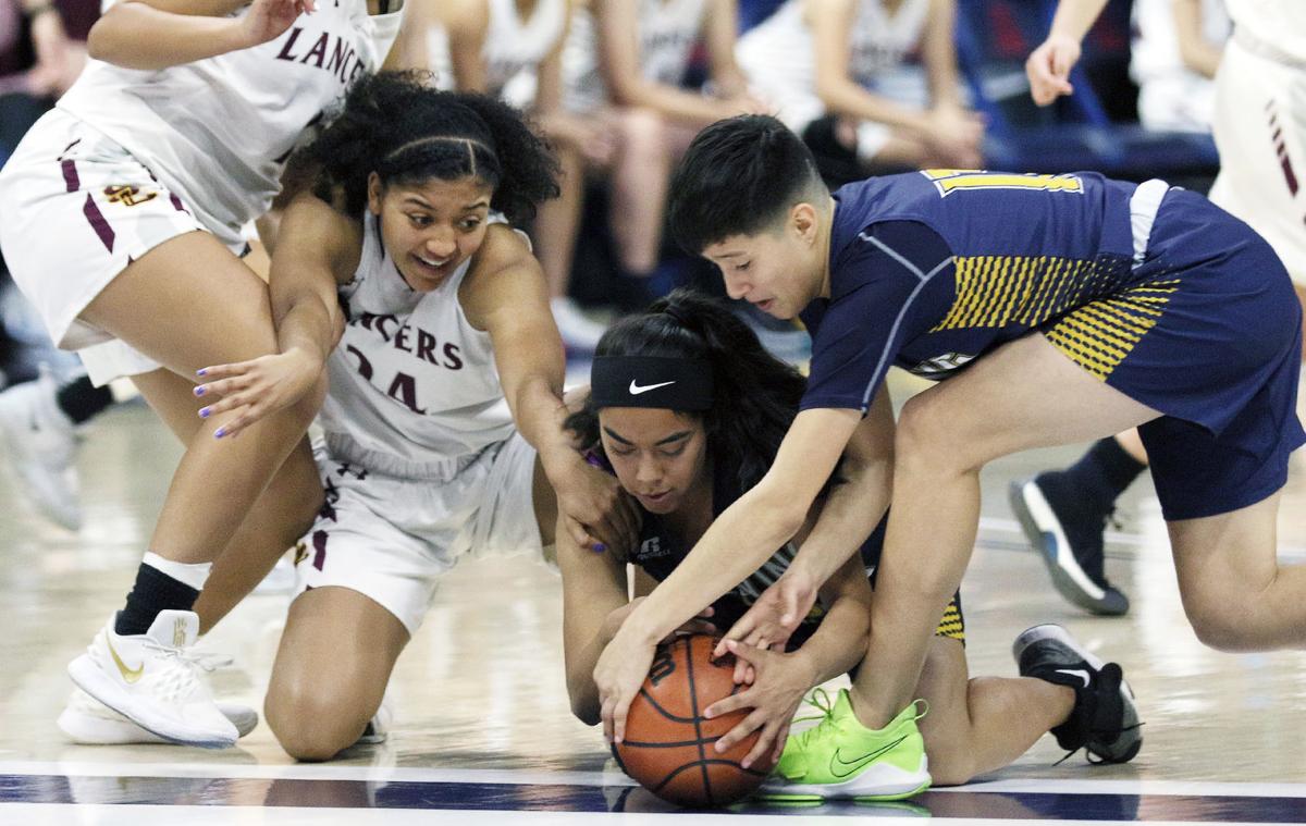 Salpointe Catholic Rolls Past Flowing Wells At Mlk Basketball