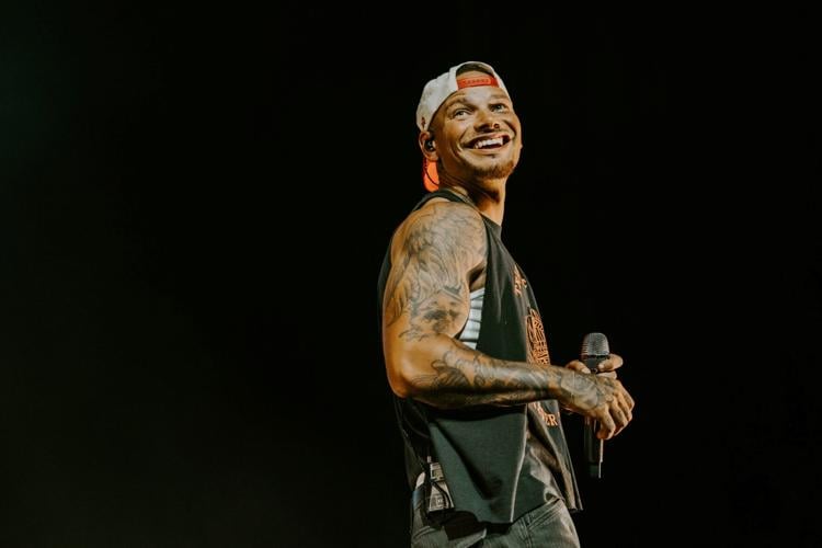 Kane Brown makes hot impression in first-ever Tucson concert
