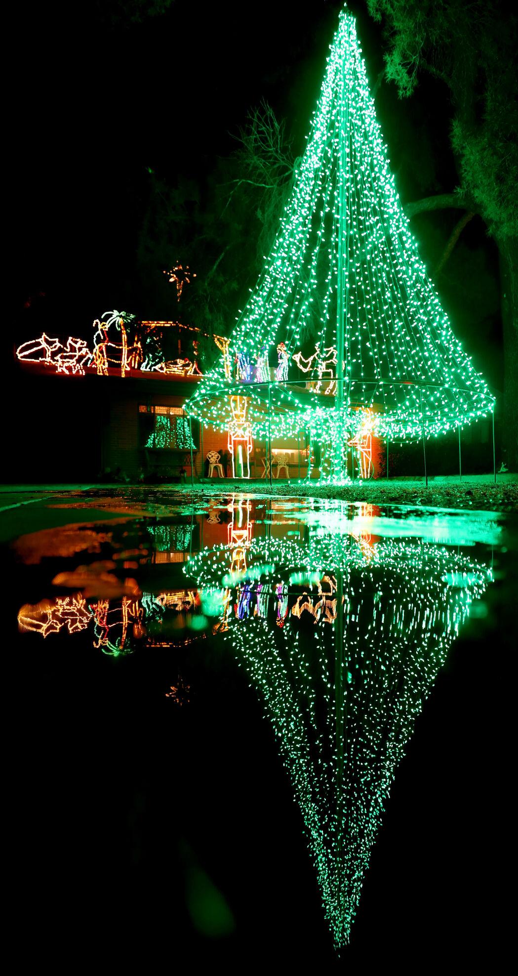 Photos 2021 Winterhaven Festival of Lights