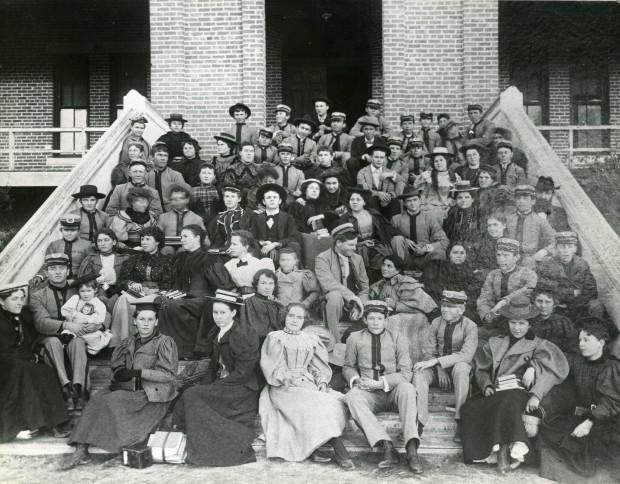 63 historical photos of the University of Arizona