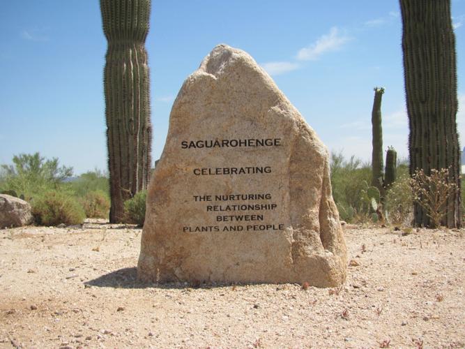 Saguarohenge sign