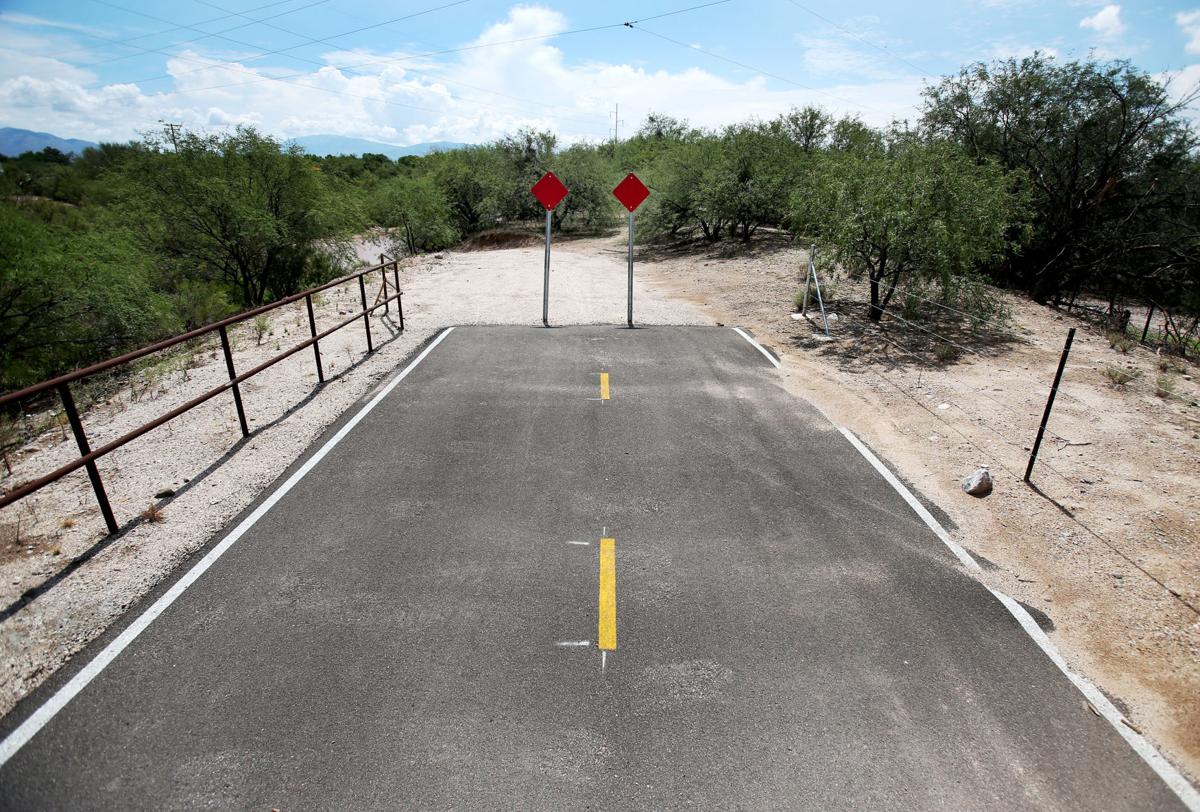 Photos The Loop Local news