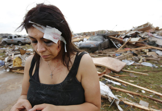 Massive tornado strikes Oklahoma