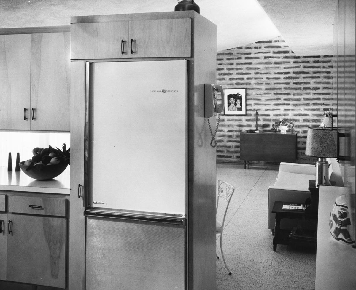 1961 photos: Room for kids and for grown-up entertaining
