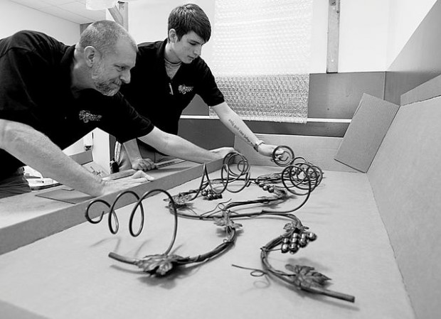 Postal shipping service offers services for the deaf  