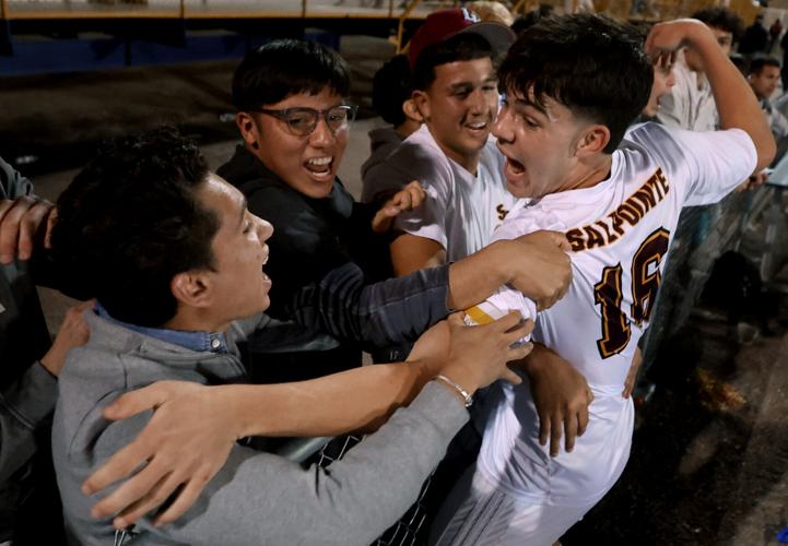 Salpointe vs Mica Mountain, state 4A boys soccer final (copy)