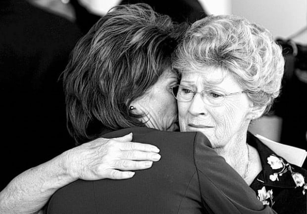 600 attend funeral for pilot killed in Phoenix helicopter collision  