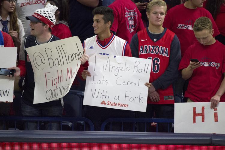 'College GameDay' signs