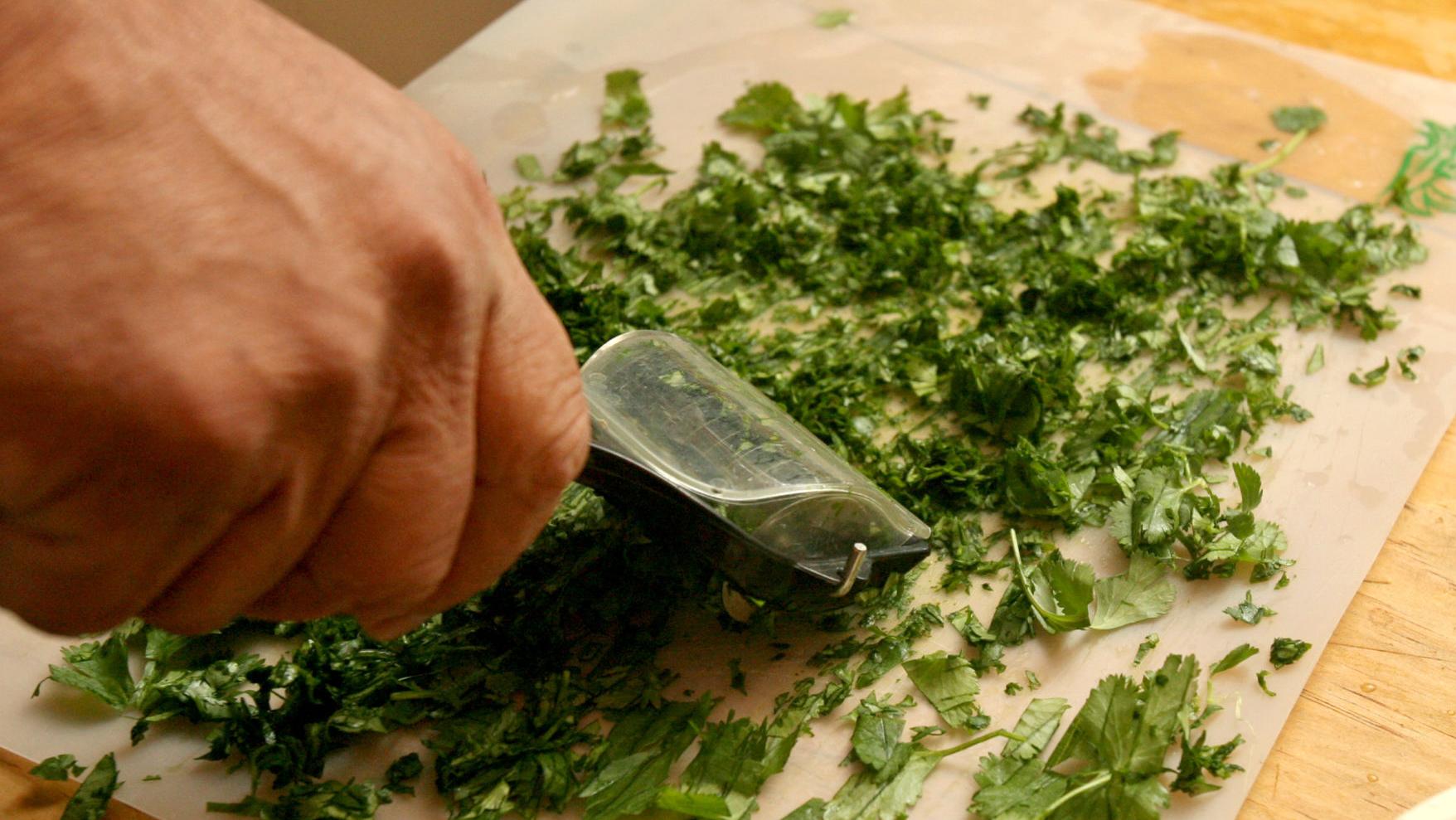 A spicy herb paste enlivens pastry puffs of cheese and onion - Vimarsana News