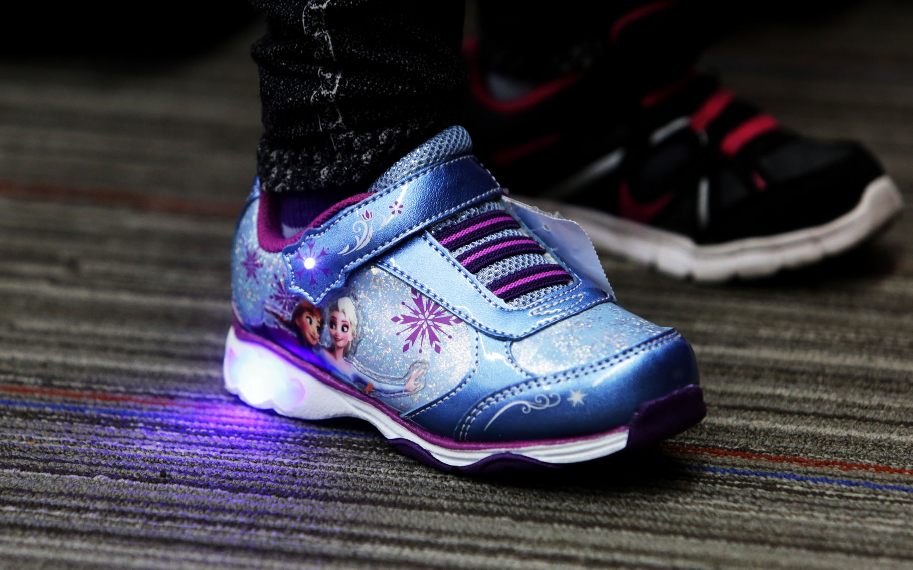 payless light up sneakers