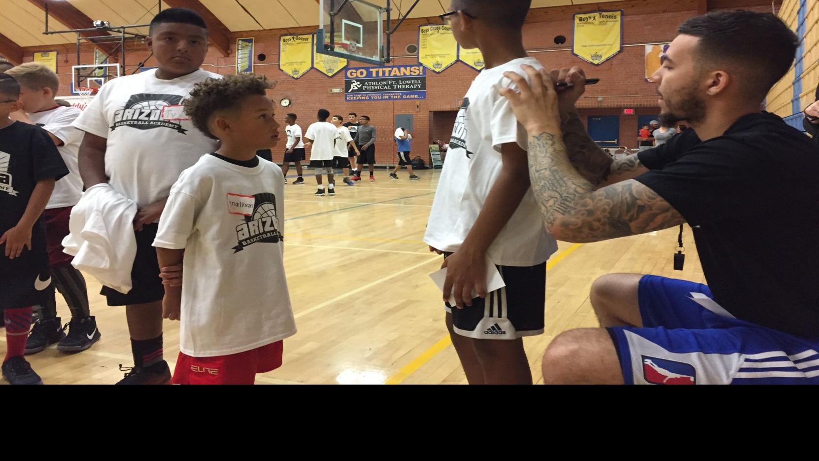 For Resilient Gabe York A Busy Summer Could Lead To Nba Experience Arizona Wildcats Basketball Tucson Com
